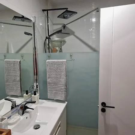 Апартаменты Instituto 28 *