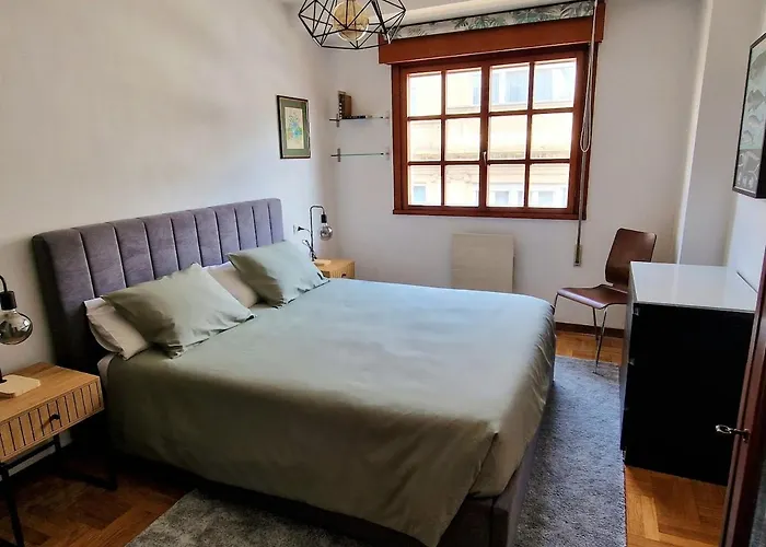 Instituto 28 公寓 *