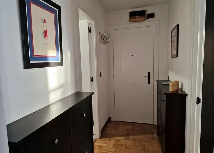 公寓 Instituto 28 希洪