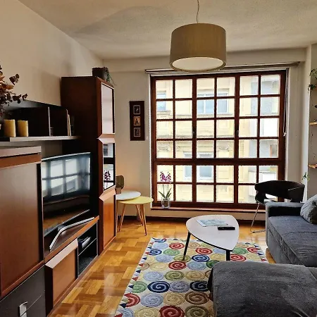Instituto 28 Apartment Gijón