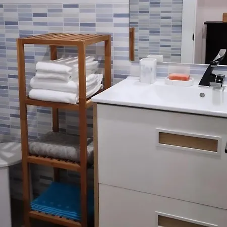 Instituto 28 Apartment *